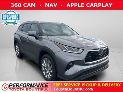 Used 2025 Toyota Highlander Limited