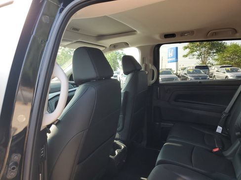 New 2026 Honda Odyssey EX-L image 9