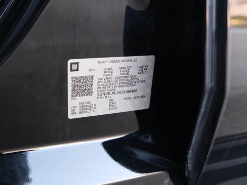 Used 2020 Chevrolet Suburban Premier image 46