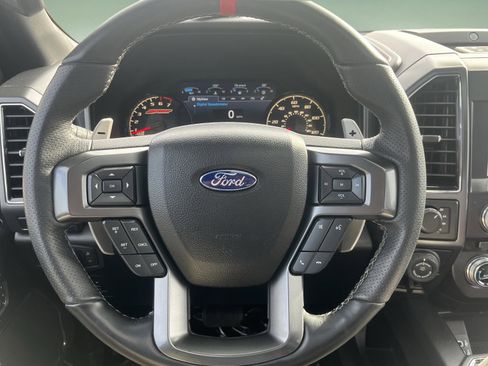 Used 2018 Ford F150 Lariat w/ Equipment Group 502A Luxury image 20