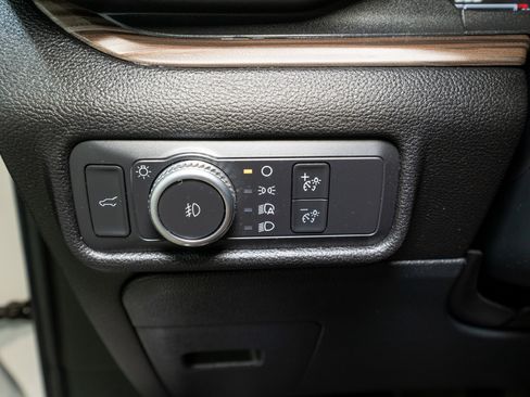 Used 2022 Ford Explorer Limited w/ Equipment Group 301A image 32