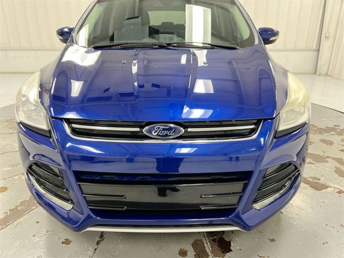 Used 2014 Ford Escape Titanium image 28