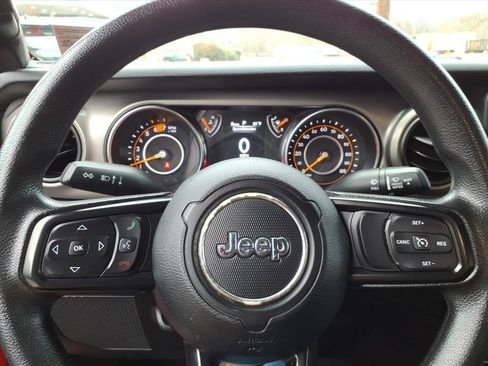 Used 2019 Jeep Wrangler Sport image 18