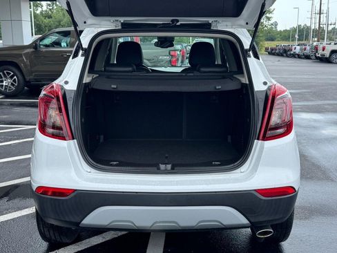 Used 2020 Buick Encore Preferred w/ Safety Package FWD image 7
