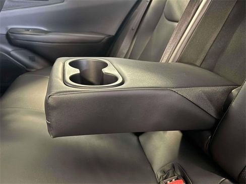 Used 2025 Toyota Prius XLE image 14