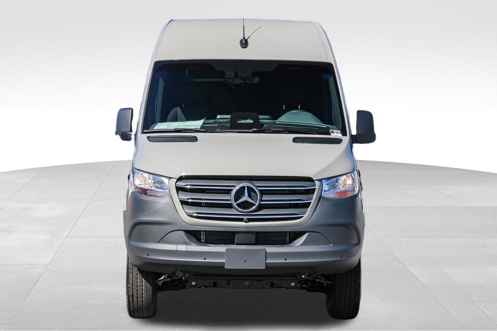 New 2026 Mercedes-Benz Sprinter 2500 image 2