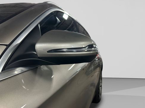 Used 2019 Mercedes-Benz GLC 300 4MATIC w/ Multimedia Package image 40