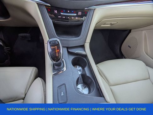 Used 2017 Cadillac XT5 Luxury w/ Driver Awareness Package image 30