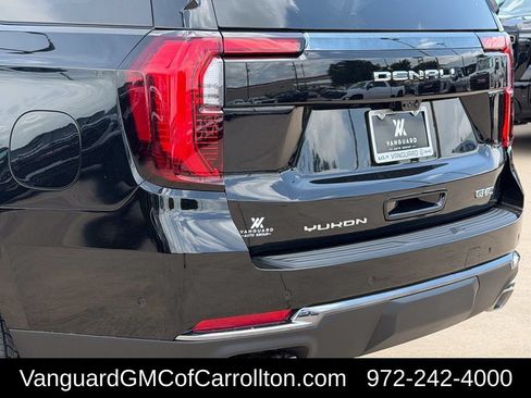 New 2026 GMC Yukon Denali Ultimate AWD/4WD image 6