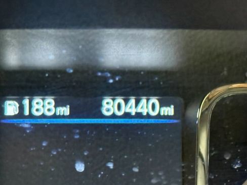 Used 2019 Nissan Titan S image 19