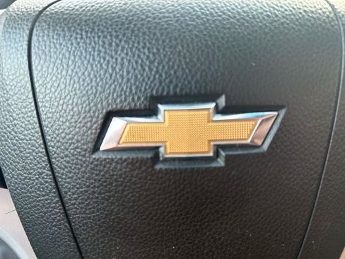 Used 2016 Chevrolet Cruze LT image 20