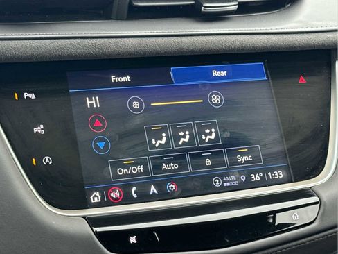 Used 2023 Cadillac XT5 Premium Luxury image 29