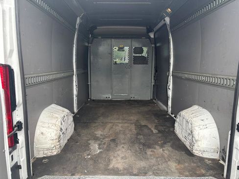 Used 2018 RAM ProMaster 3500 FWD image 11