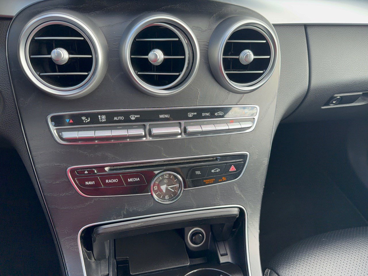 Used 2016 Mercedes-Benz C 300 4MATIC Sedan image 22