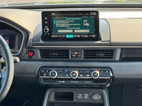 Used 2023 Honda Pilot Elite image 14