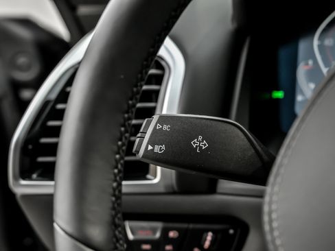 Used 2026 BMW 840i xDrive w/ M Sport Professional Package image 40