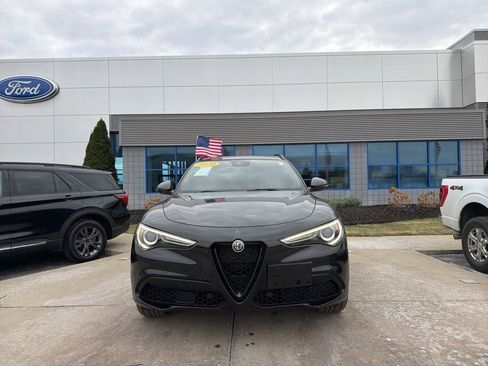 Used 2020 Alfa Romeo Stelvio Ti Sport w/ Quick Order Package 22S Sport image 2