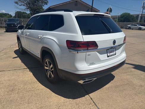 Used 2023 Volkswagen Atlas SE FWD image 4