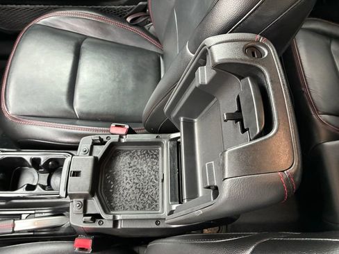 Used 2022 Jeep Wrangler Unlimited Rubicon w/ LED Lighting Group image 44