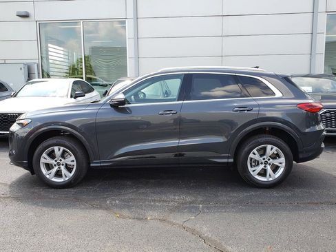 New 2025 Audi Q5 Premium image 2