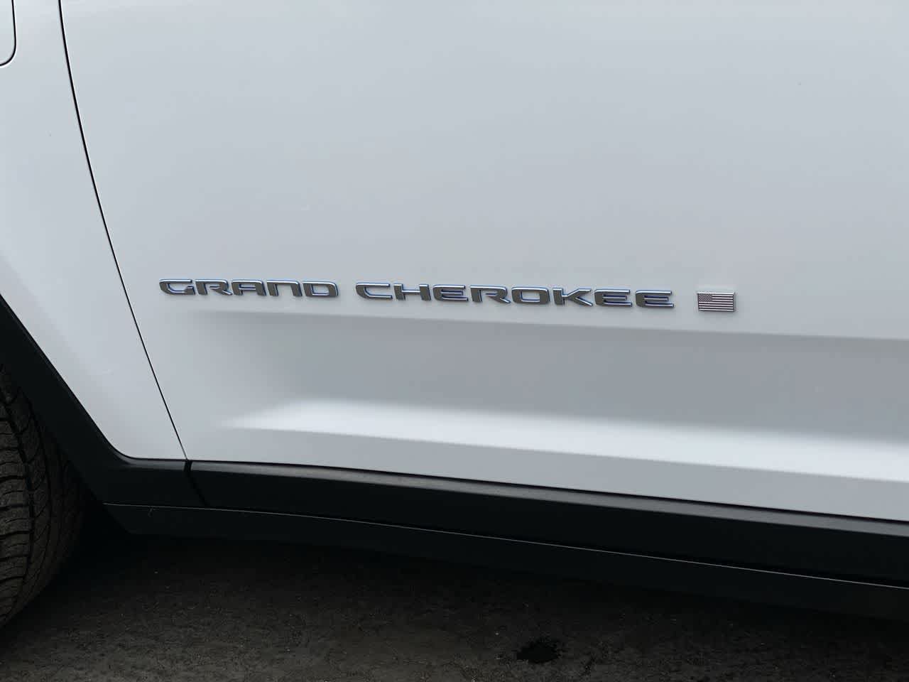 Used 2024 Jeep Grand Cherokee Limited 4xe AWD/4WD image 10