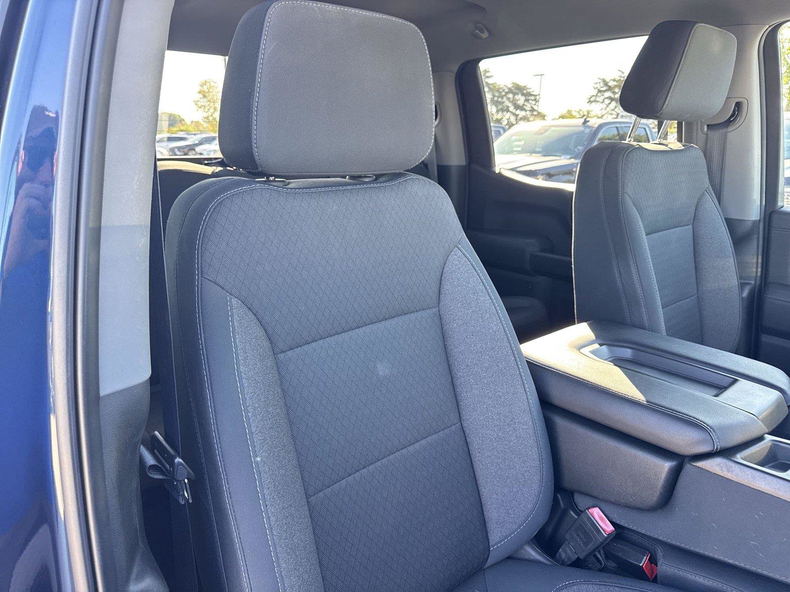 Used 2020 Chevrolet Silverado 1500 LT w/ All-Star Edition AWD/4WD image 26