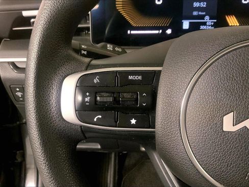 Used 2025 Kia K5 LXS FWD image 18