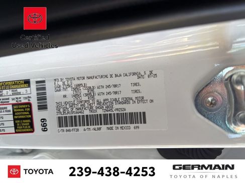 Certified 2025 Toyota Tacoma SR5 image 22