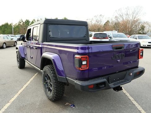 New 2026 Jeep Gladiator Willys image 9
