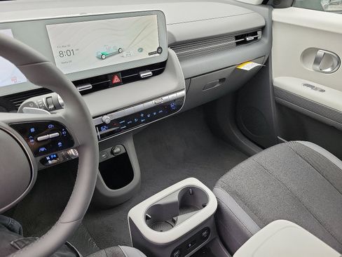 New 2024 Hyundai Ioniq 5 SEL AWD/4WD image 12