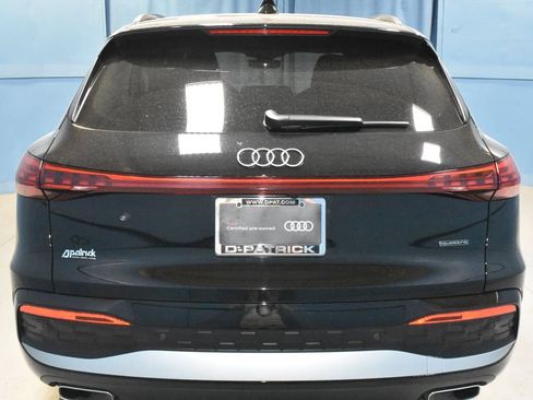 Certified 2025 Audi Q5 Premium Plus w/ Premium Plus AWD/4WD image 24