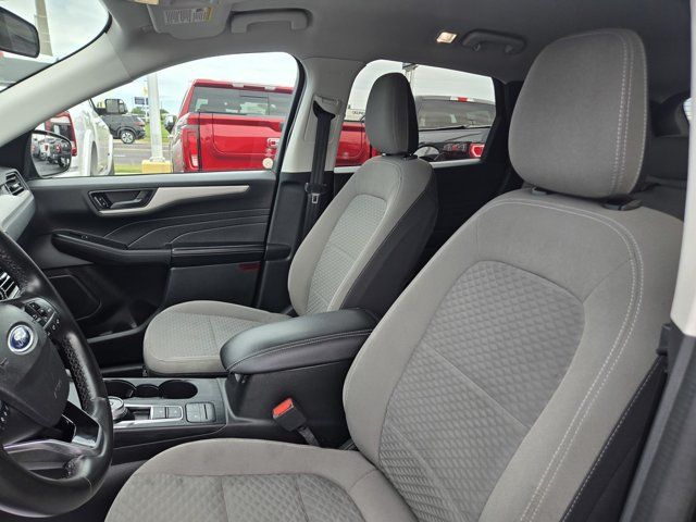 Used 2022 Ford Escape SE w/ SE Sport Appearance Package AWD/4WD image 24