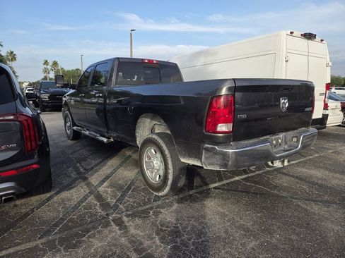Used 2018 RAM 2500 SLT w/ Protection Group AWD/4WD image 4
