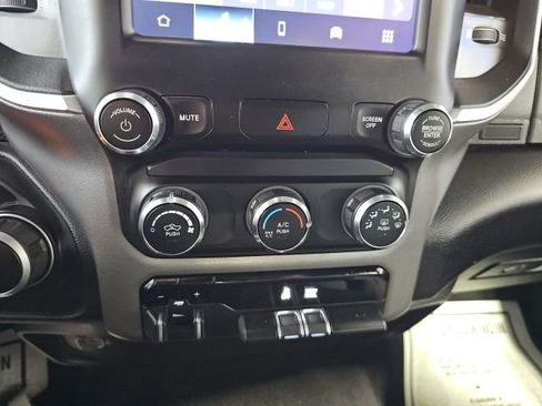 Used 2024 RAM 2500 Big Horn w/ Bed Utility Group image 15