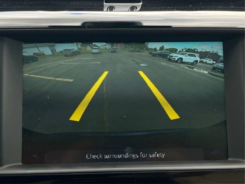 Used 2018 Jaguar F-PACE Premium AWD/4WD image 36