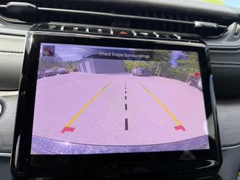 New 2025 Jeep Grand Cherokee Limited w/ Black Appearance Package image 16