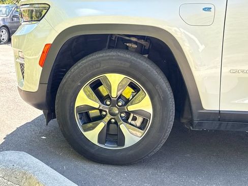 Used 2024 Jeep Grand Cherokee Limited 4xe AWD/4WD image 7