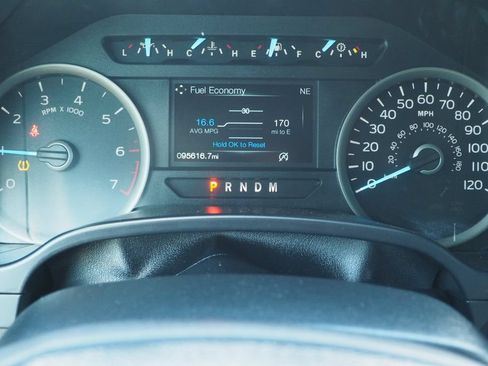 Used 2020 Ford F150 XLT w/ Equipment Group 301A Mid AWD/4WD image 27