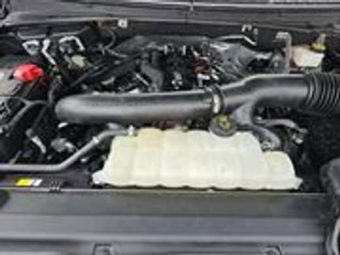 Used 2022 Ford Expedition Limited image 21