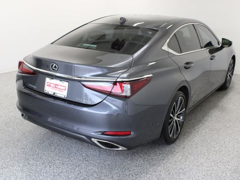 Used 2022 Lexus ES 350 w/ Premium Package FWD image 7