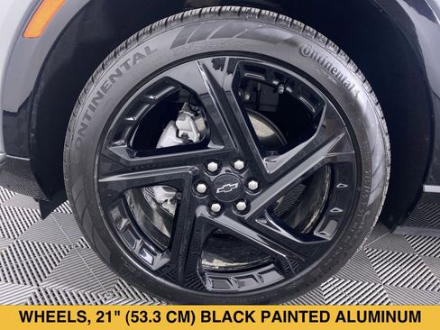 Certified 2024 Chevrolet Equinox EV RS FWD image 13