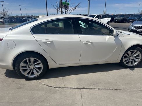 Used 2015 Buick Regal AWD image 11