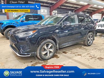 Used 2021 Toyota RAV4 SE w/ Weather & Moonroof Package