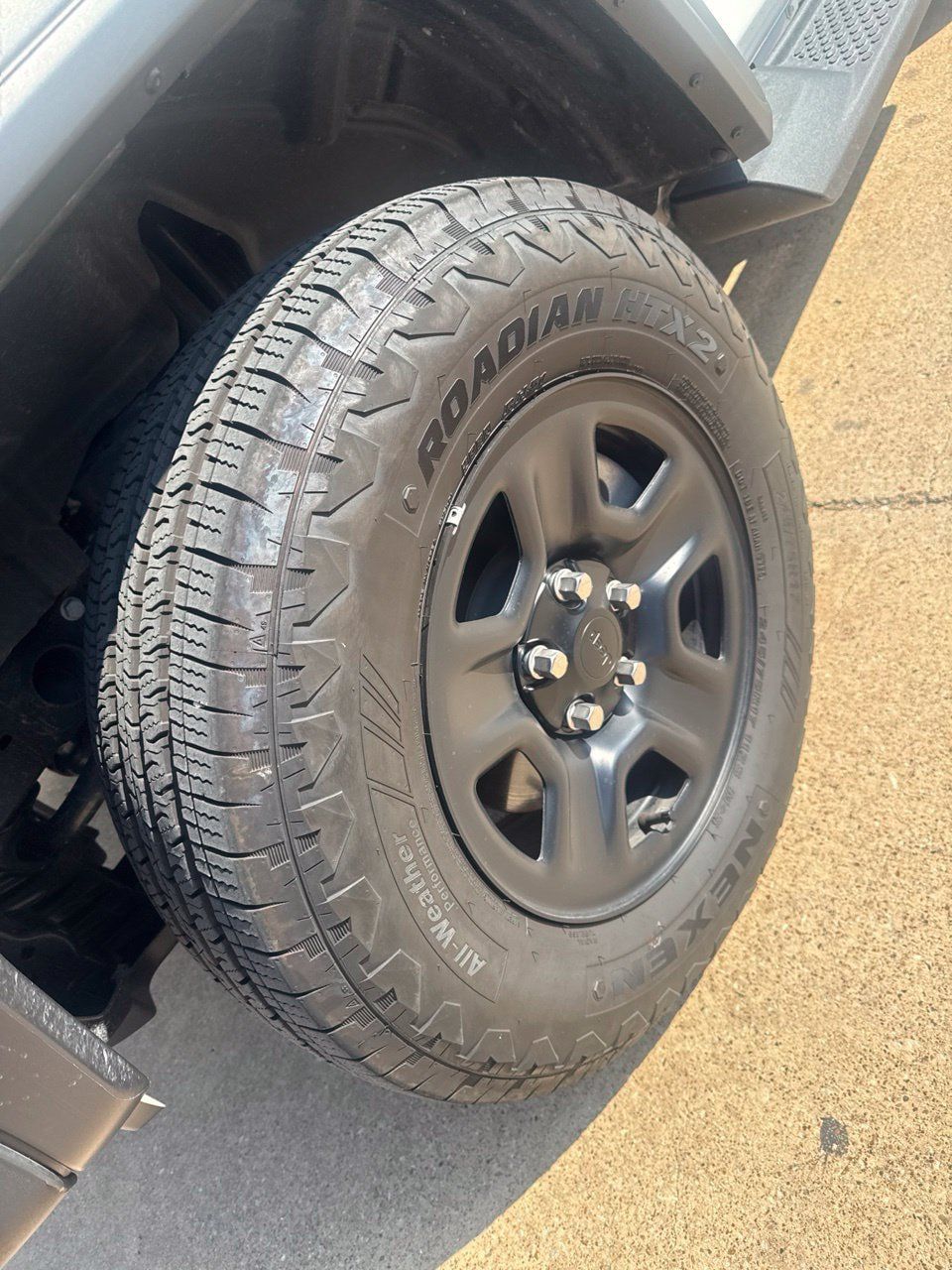 Used 2026 Jeep Wrangler Sport AWD/4WD image 7