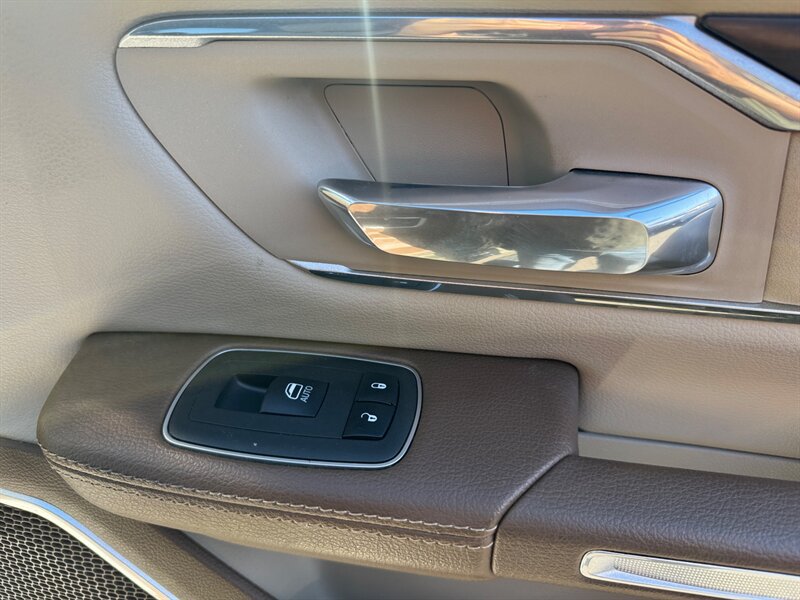 Used 2021 RAM 1500 Laramie AWD/4WD image 47