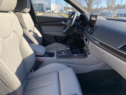 Certified 2024 Audi Q5 2.0T Premium Plus w/ Premium Plus Package image 36