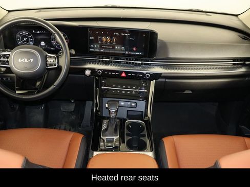 Used 2022 Kia Carnival SX Prestige image 14