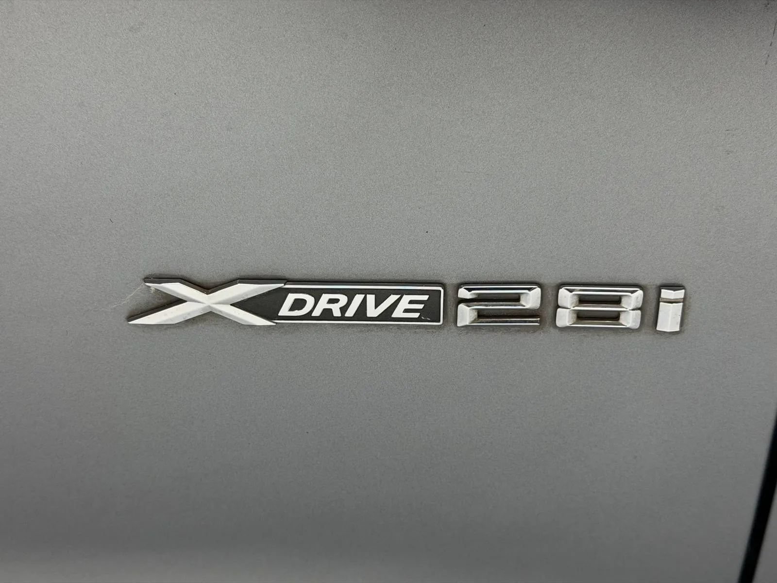 Used 2016 BMW X3 xDrive28i w/ Driver Assistance Package AWD/4WD image 9