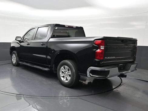 Used 2023 Chevrolet Silverado 1500 LT RWD image 3