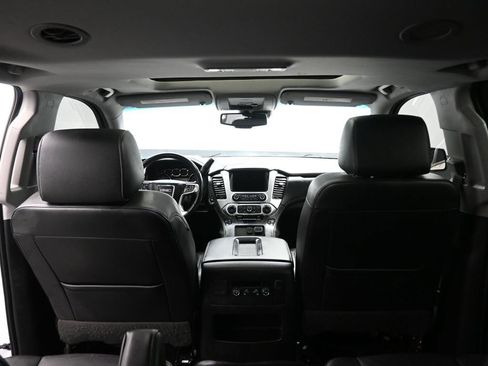 Used 2019 GMC Yukon SLT image 38